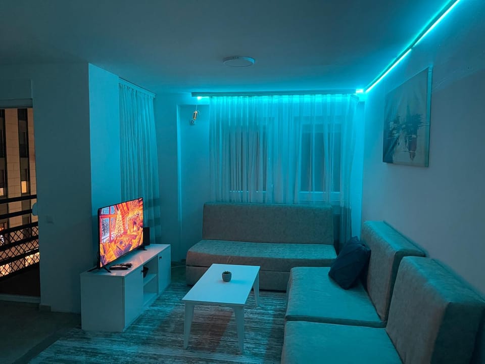 Prishtina Urban Apartment 2 Apartment in Serbia