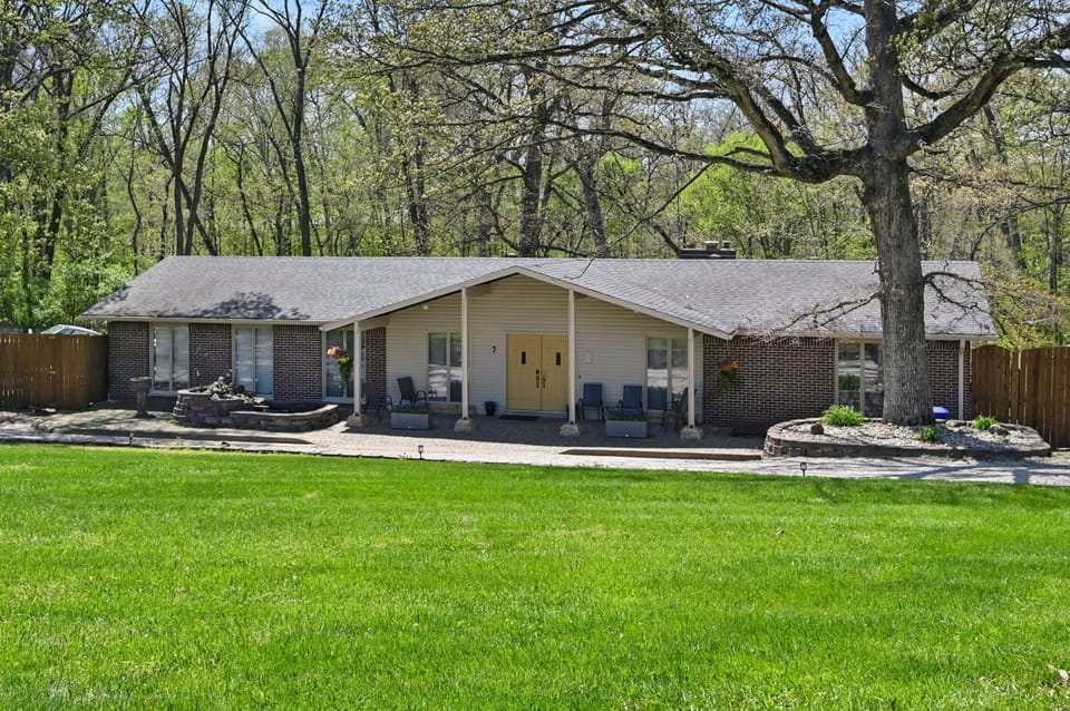 Patio, Facade/entrance, Natural landscape