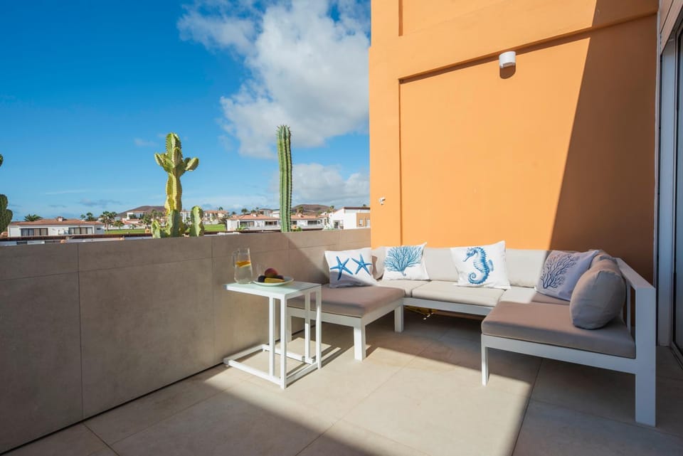 Penthouse Amarilla Golf - 7 pools- Apartment in Abona