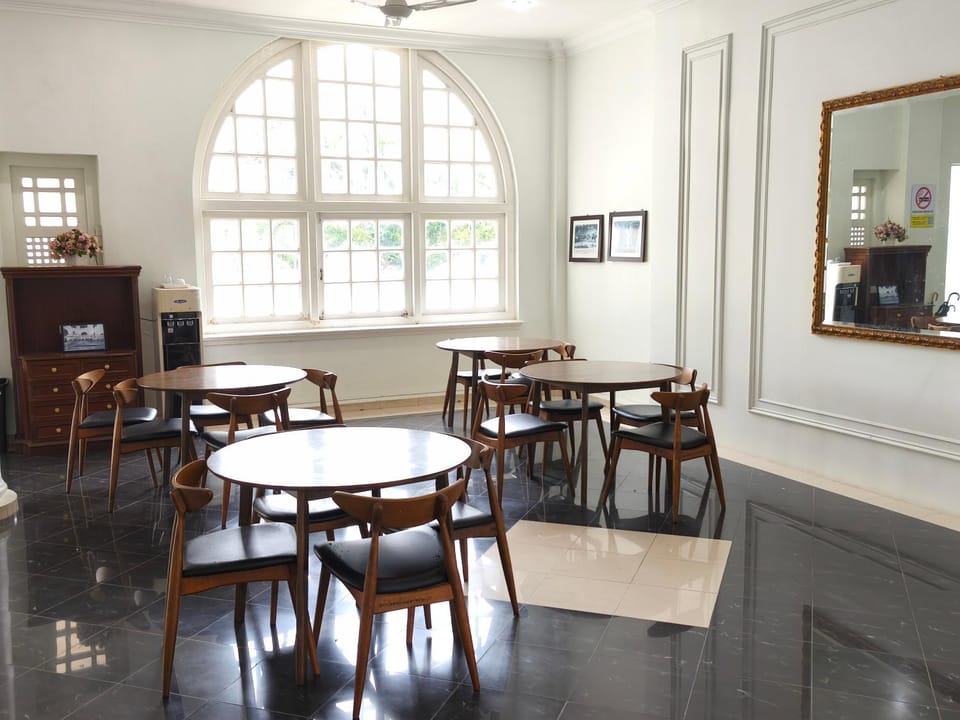 Lobby or reception, Seating area