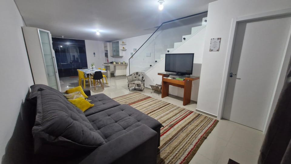 Communal lounge/ TV room, TV and multimedia, Living room, Seating area, Evening entertainment