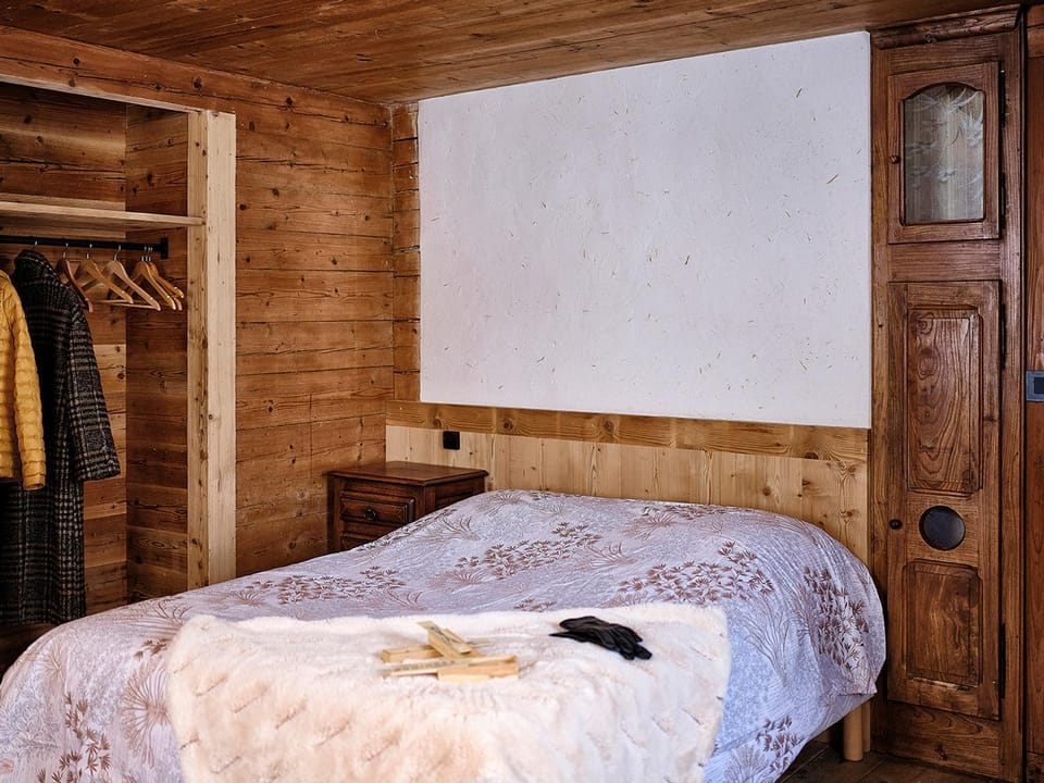 Chalet spacieux au Grand-Bornand avec parking et animaux admis - FR-1-467-151 Chalet in La Clusaz