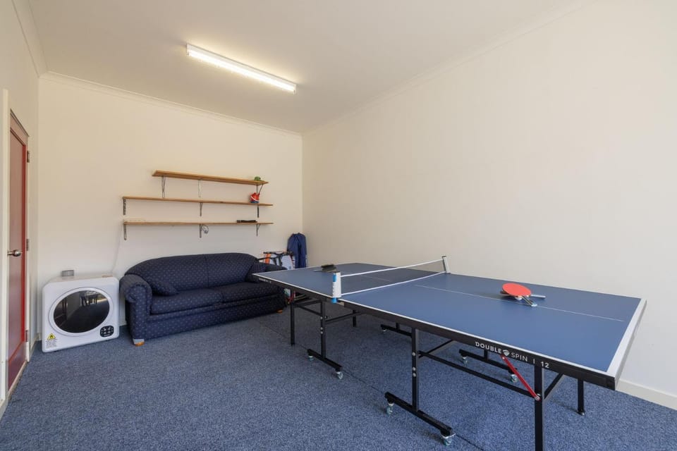 Blue Tides Getaway House in Cowes