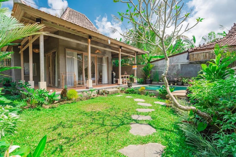 Ubud Tranquil Harmony Private 1 Bedroom Villa in Ubud