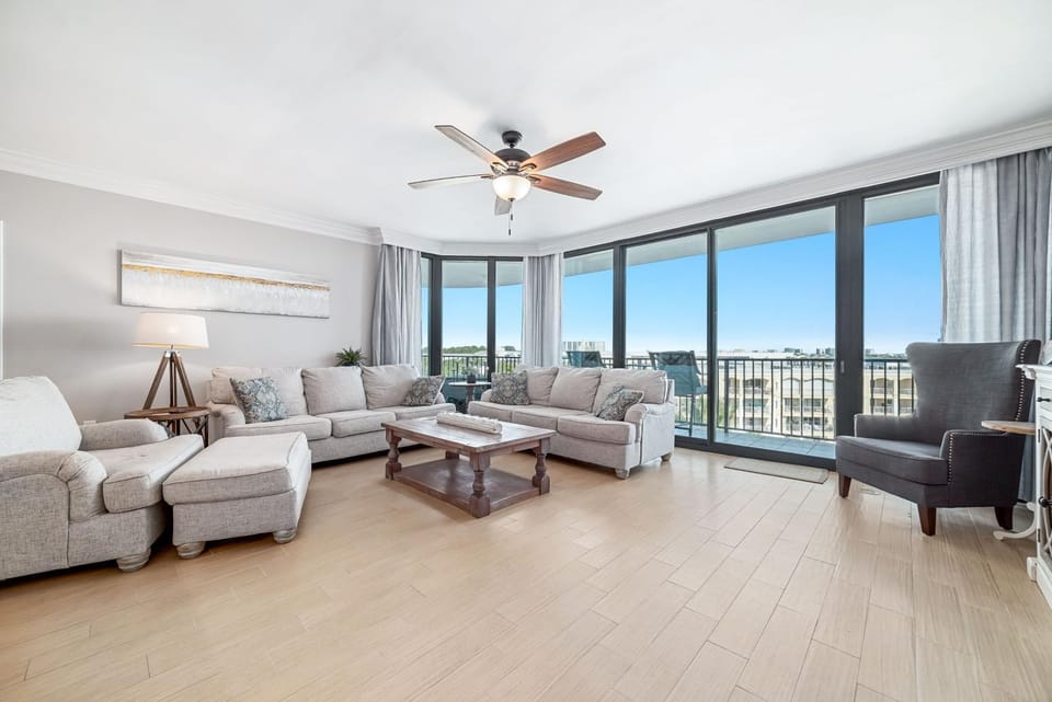 Balcony/Terrace, Living room, Seating area