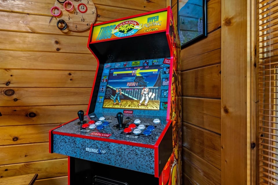 Free Dollywood TixHotTubDog FriendlyA Location House in Sevierville