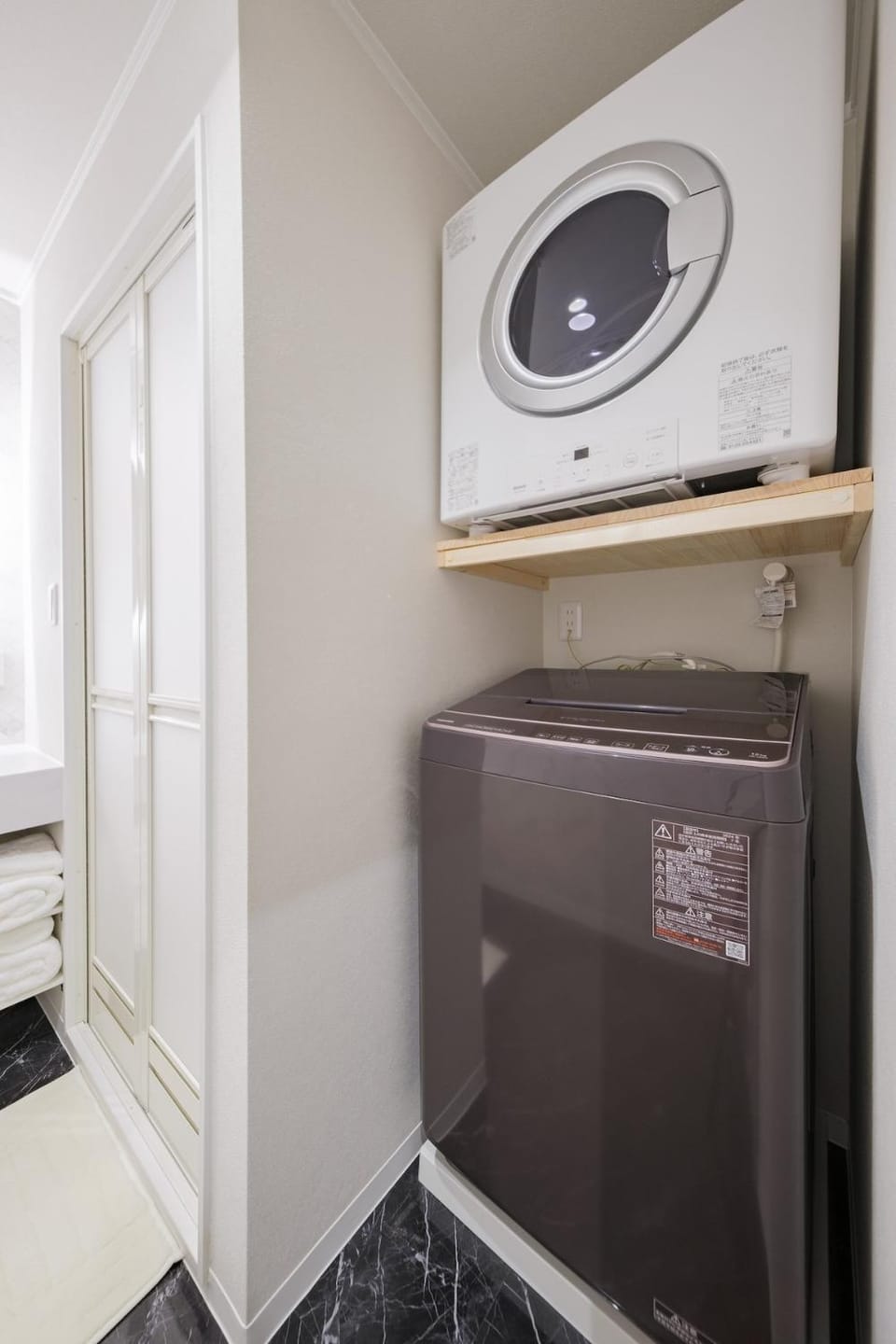 Bathroom, wardrobe, washing machine, dryer