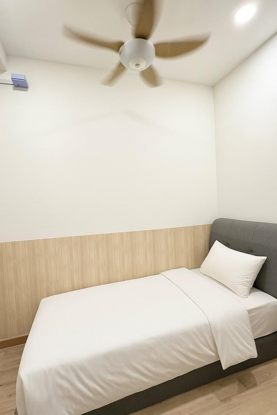 Emporis Kota Damansara Happy Comfort Stay Apartment in Petaling Jaya