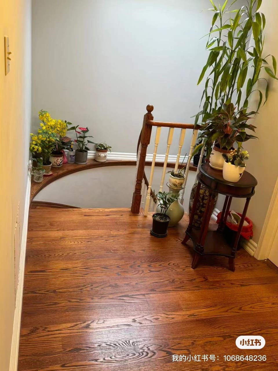 203 Comfortable private bedroom on second floor Vacation rental in Mississauga