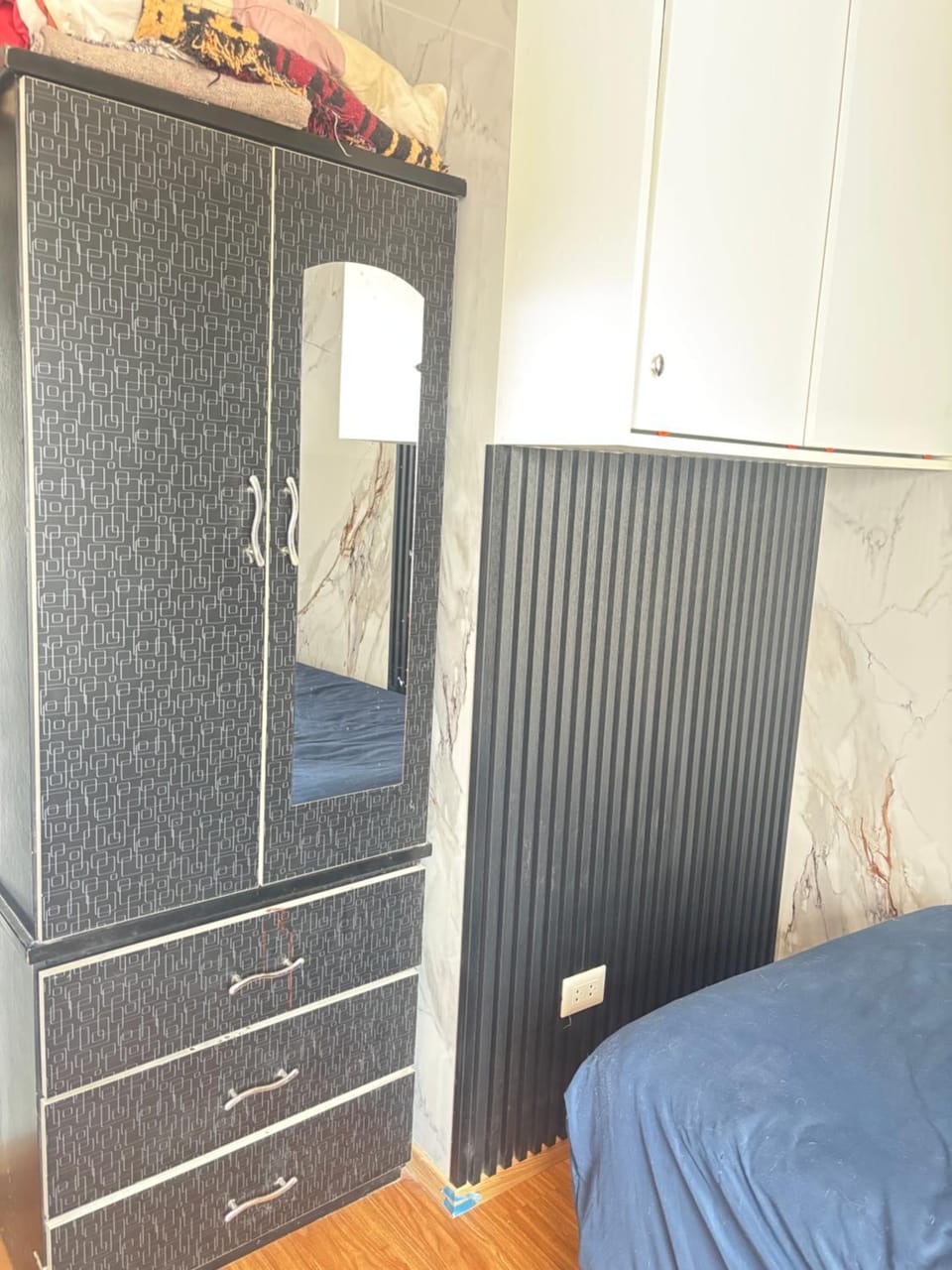 Bedroom, wardrobe
