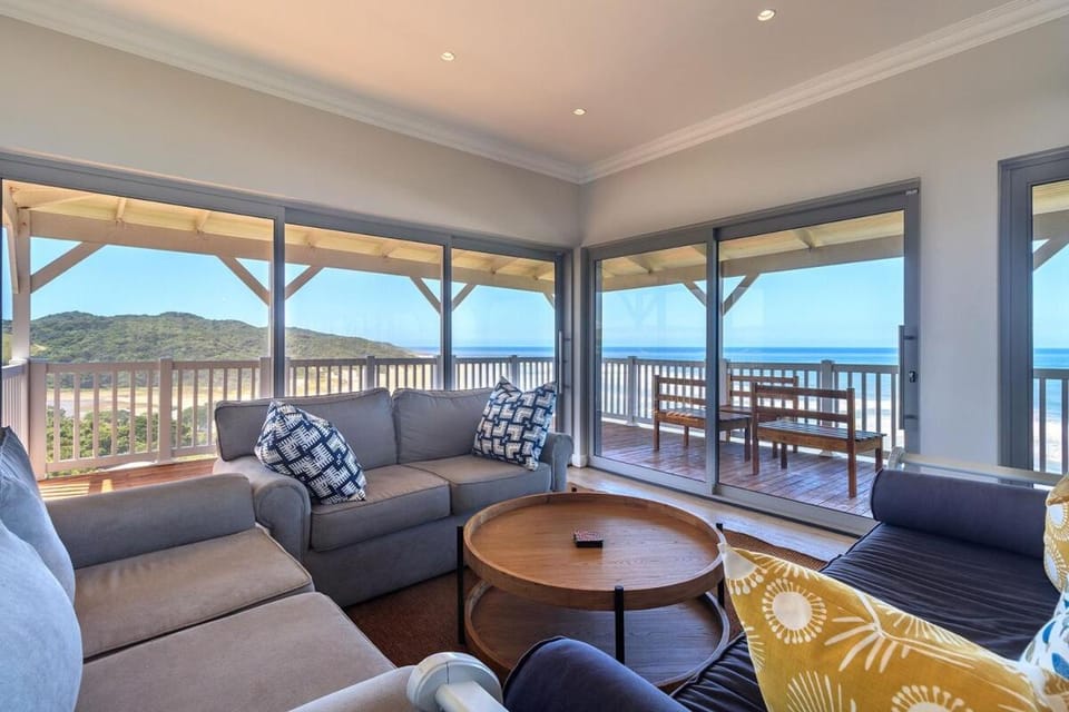 View (from property/room), Living room, Seating area
