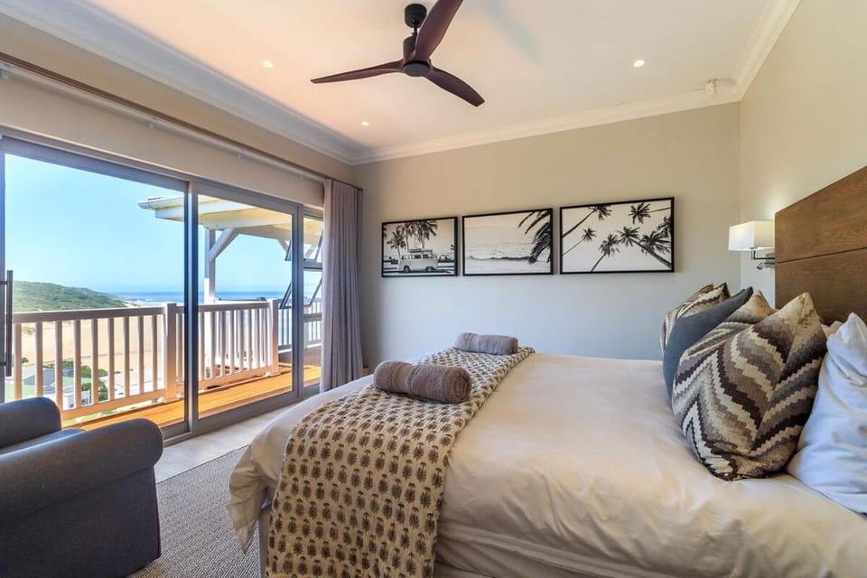 Bed, View (from property/room), Balcony/Terrace, Photo of the whole room, Bedroom
