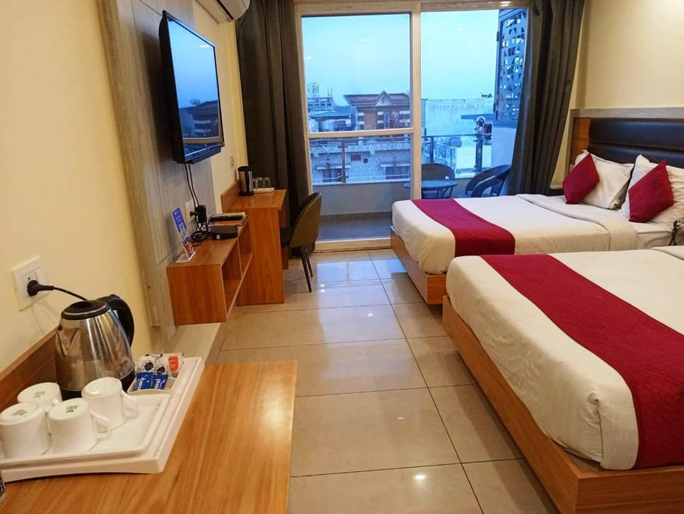 MLS Prime Inn - Near Dehradun Railway Station Hotel in Dehradun