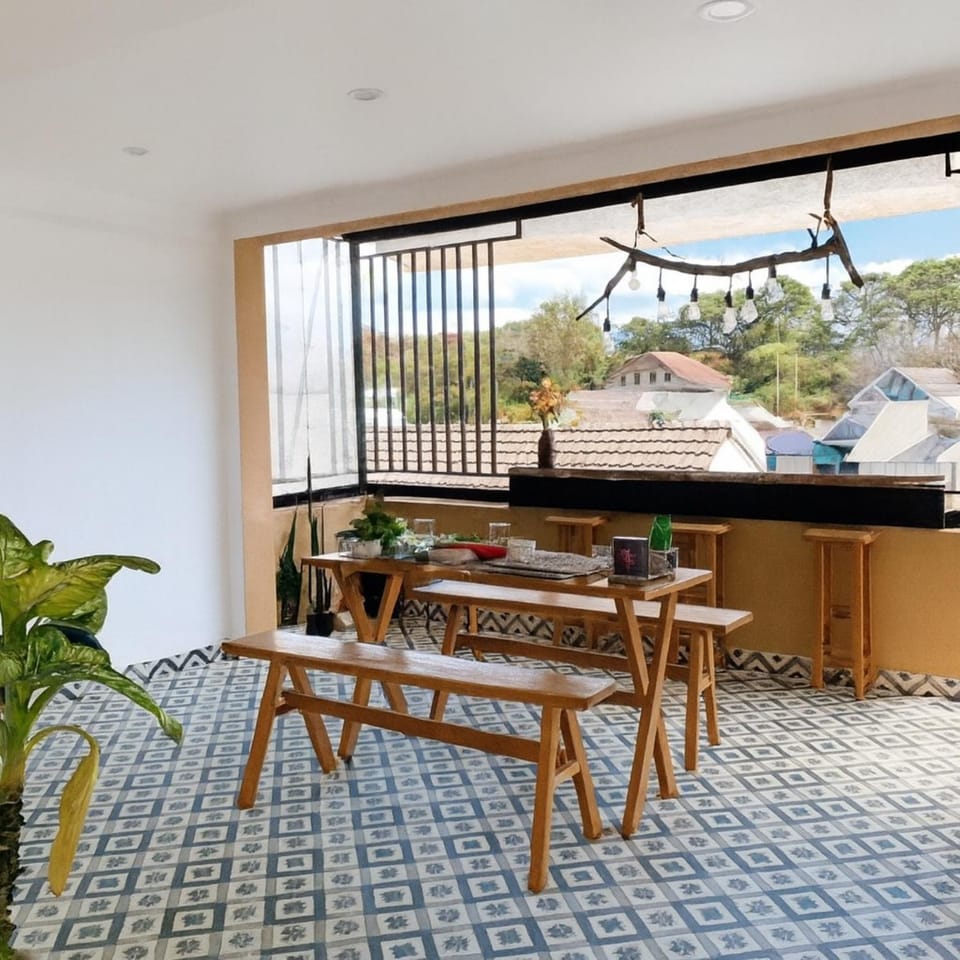 Patio, Seating area