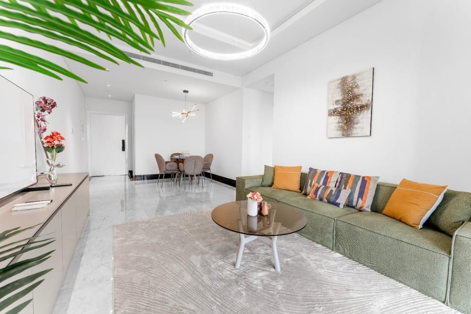 Luxury 1BR Terraces Private Jacuzzi Business Bay Apartment in Dubai