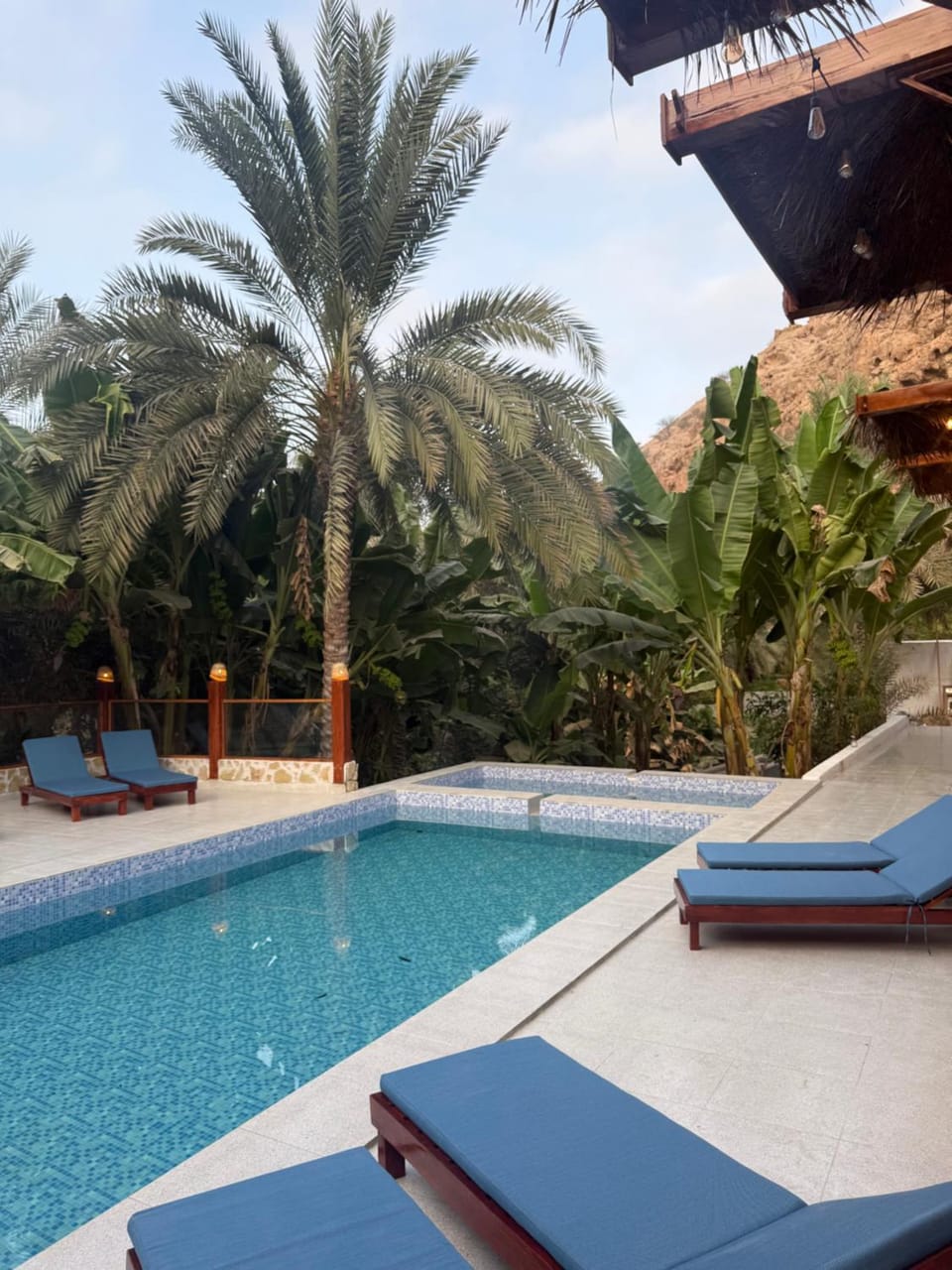 Nomad Inn Tiwi Albir Hotel in Oman