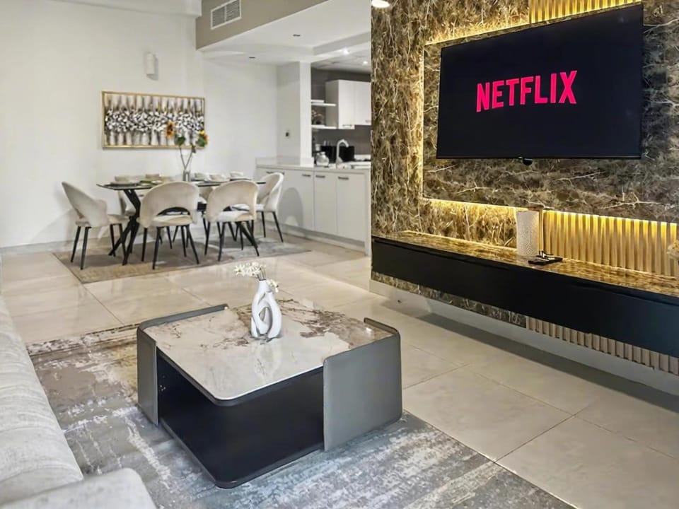 Breathtaking 2BR in Marina - Steps to Metro Apartment in Dubai