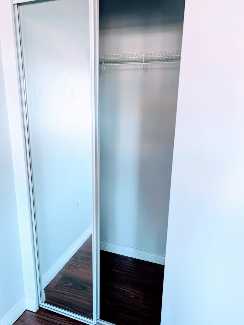 Bedroom, wardrobe
