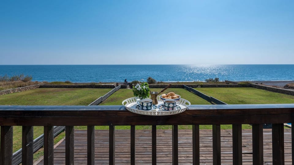 Balcony/Terrace, Decorative detail, Sea view