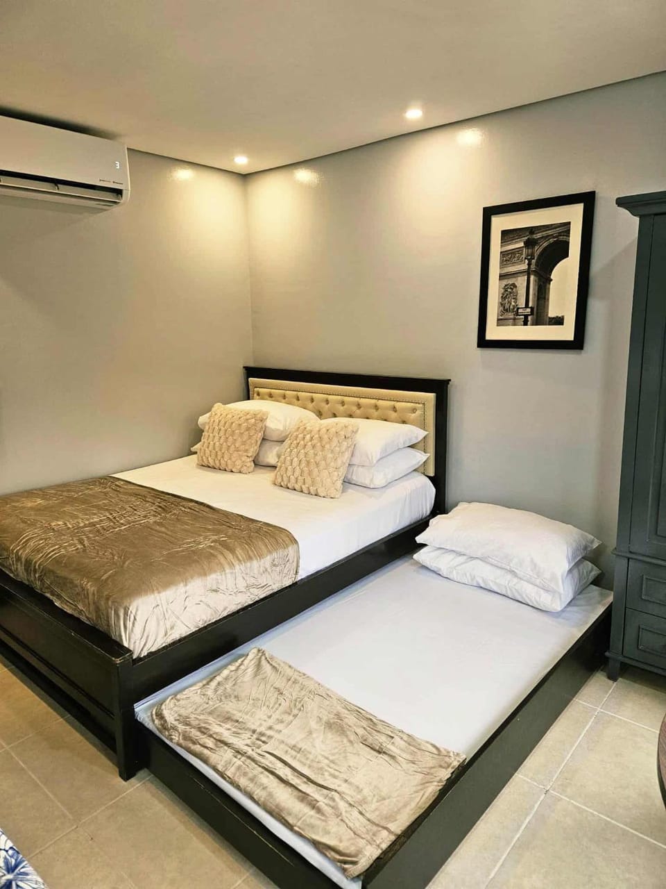 Penny's Pine View Place at Crosswinds Tagaytay Apartment hotel in Tagaytay