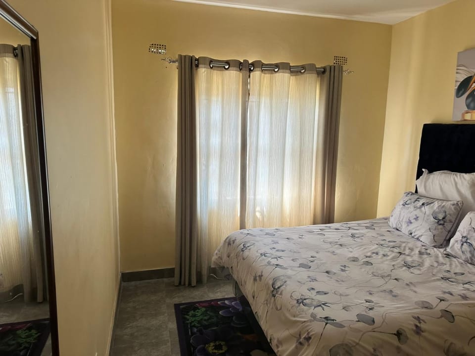 Hatfield Staylax Manor 4 Apartment in Harare