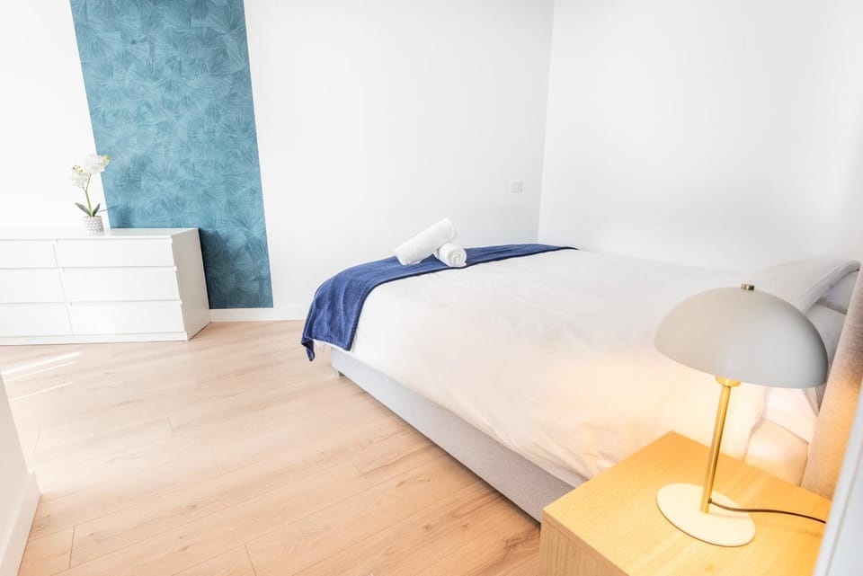 Bed, Photo of the whole room, Bedroom, heating, internet, storage, towels