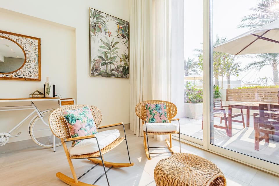 Mamsha Saadiyat - Huge 1 BDR Duplex - Beachfront Luxury - 1 min walk to Mamsha Boulevard, Beach, Restaurants - 5 min to Louvre and Zayed Museum Apartment in Abu Dhabi