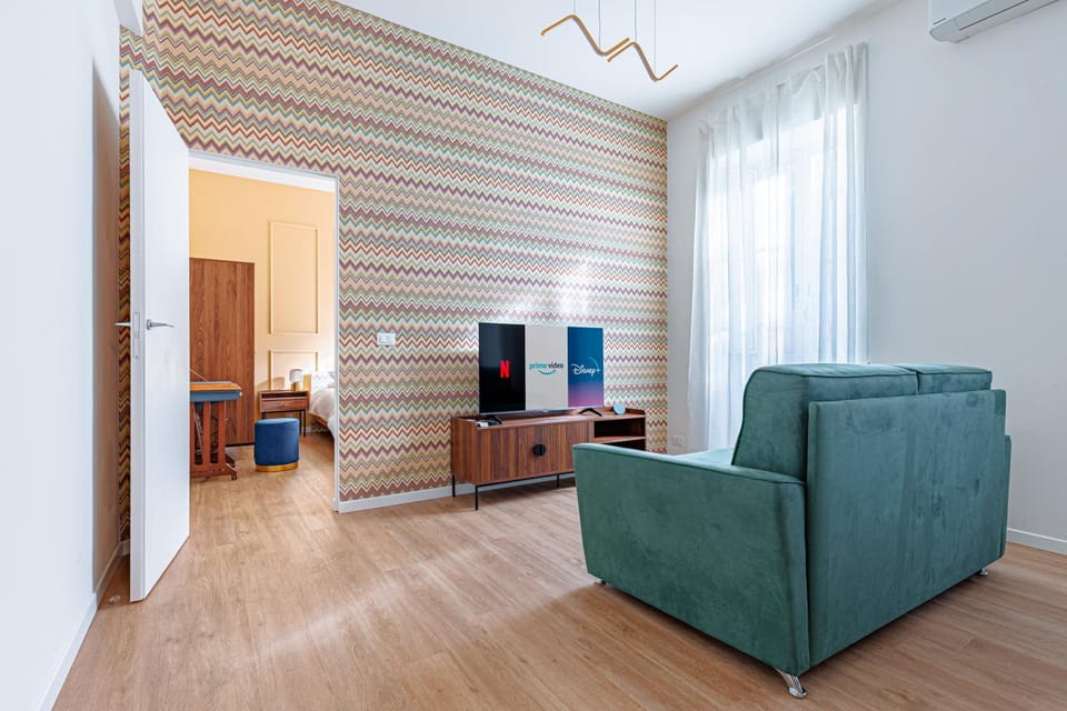 TV and multimedia, Living room