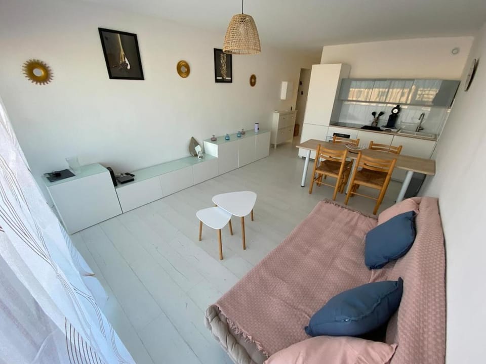 L'écume d'or T3 Apartment in Port-la-Nouvelle