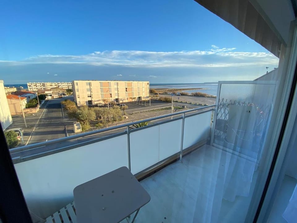 L'écume d'or T3 Apartment in Port-la-Nouvelle