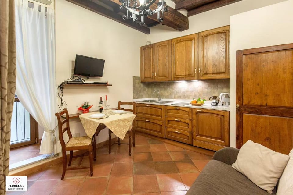Kitchen or kitchenette, Dining area, Breakfast, kitchen