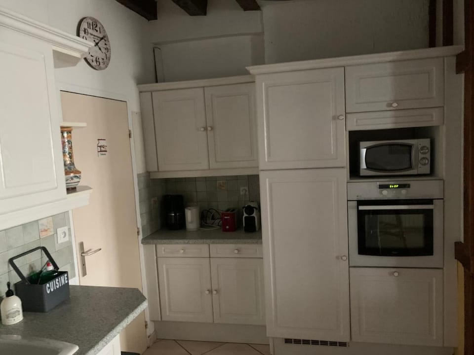 Le Terrier family gîte, 12 people House in Nouvelle-Aquitaine