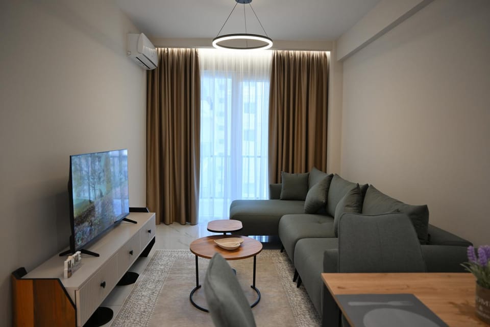 Living room, Seating area, Evening entertainment