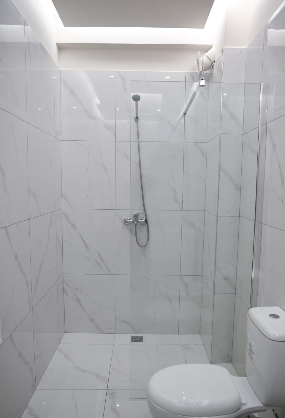 Shower, Toilet, Bathroom, bidet