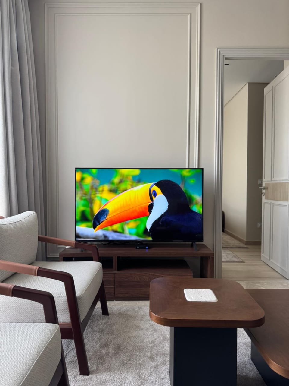 Communal lounge/ TV room, TV and multimedia, Living room, Seating area