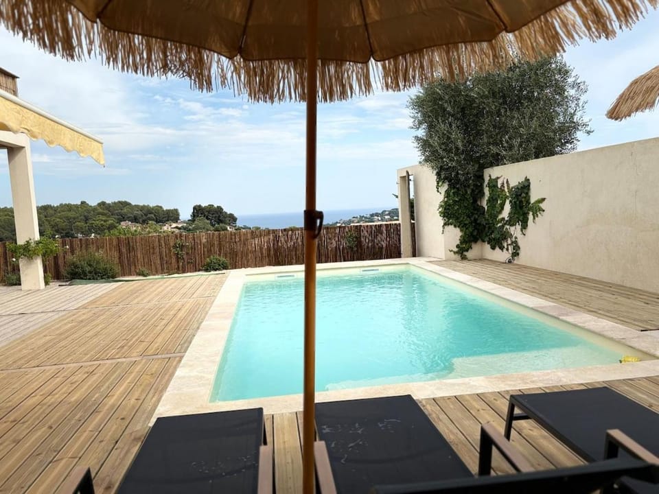 Villa Pinède sea view, close to Cannes Villa in Mougins