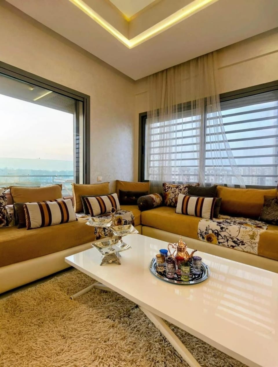Moroccan Sunset - Charming 3BR near Airport Med 5 Apartment in Casablanca-Settat