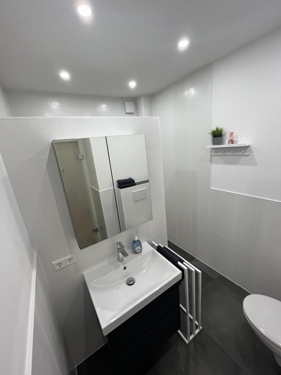 Live-In Room 5 - Klimatisiert - Coffee for free - Vacation rental in Rhineland-Palatinate