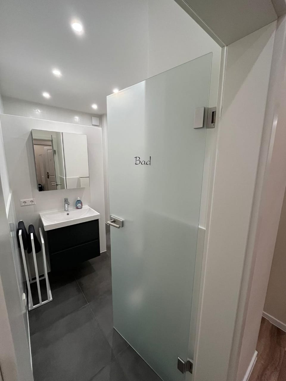 Live-In Room 5 - Klimatisiert - Coffee for free - Vacation rental in Rhineland-Palatinate
