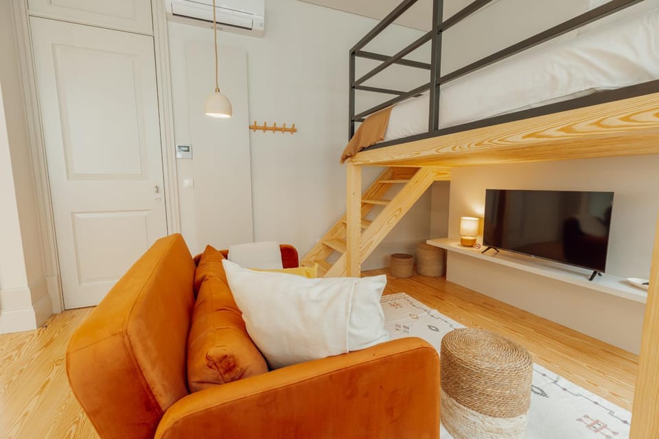 Deluxe Studio by Hosty Apartment in Porto