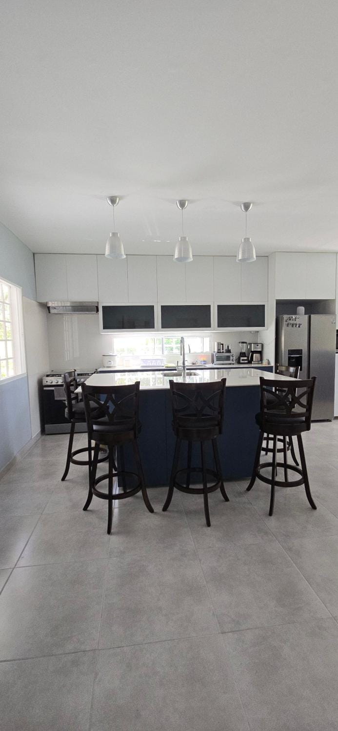 Restaurant/places to eat, Dining area, Dinner, kitchen