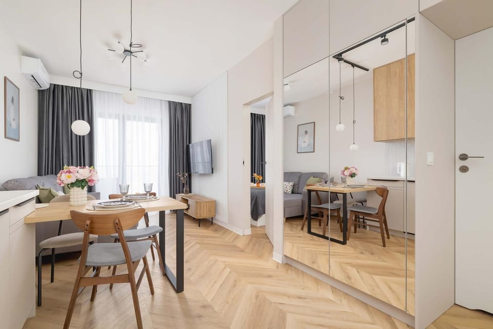 Kitchen or kitchenette, Living room, Seating area