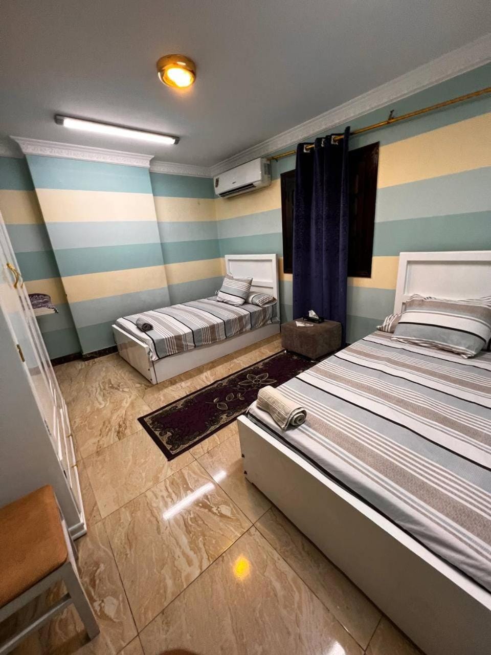 Large Nile View apartment 2 Rooms Air-con Downtown Apartment in Red Sea Governorate