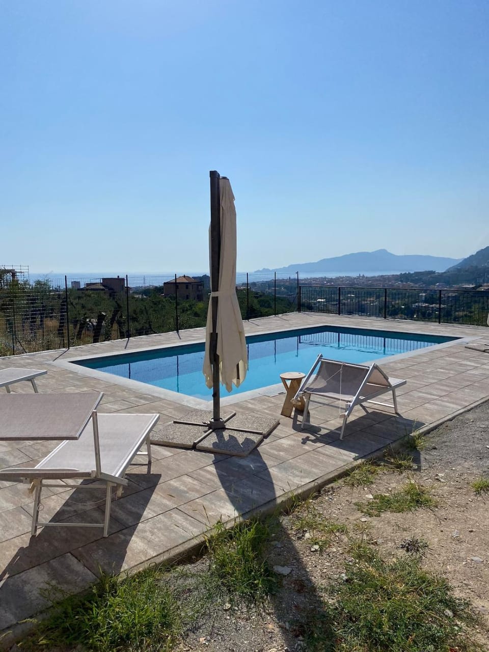 Villa swimming pool Ca'Du'Ma' Portofino view ovest Apartment in Lavagna