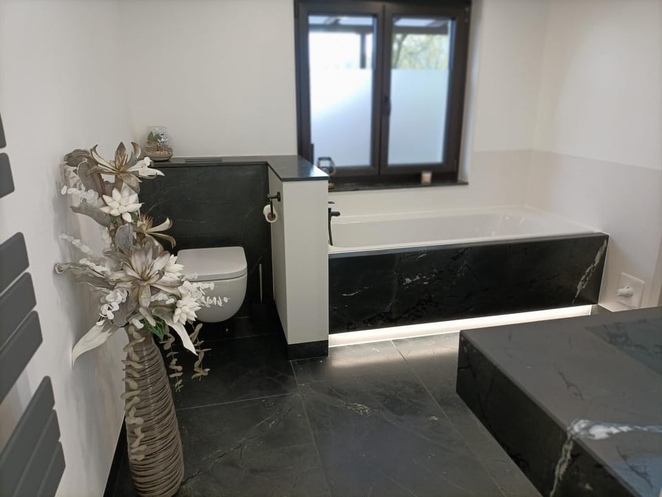Bathroom, Living room