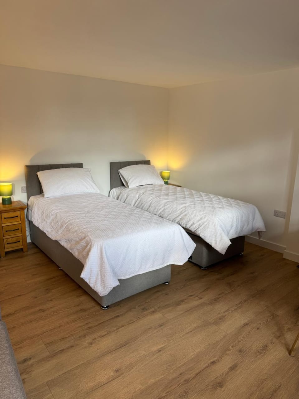 Poets View - Studio in Honington, Suffolk Apartment in St Edmundsbury District