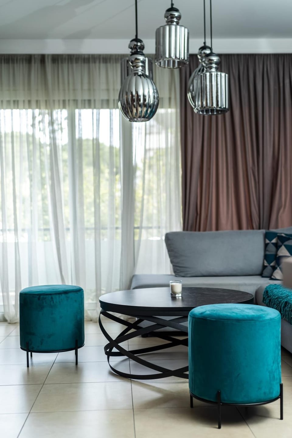 Living room, Seating area
