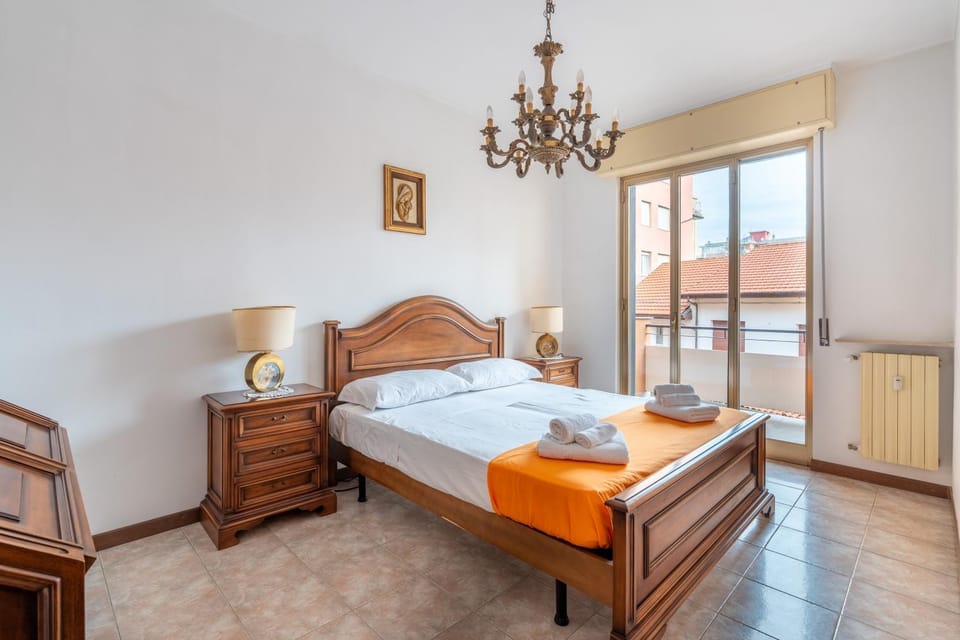 Bed, Balcony/Terrace, Bedroom