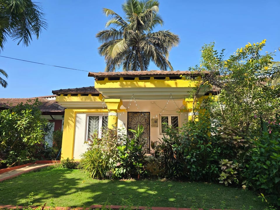 Property building, Garden, Garden view