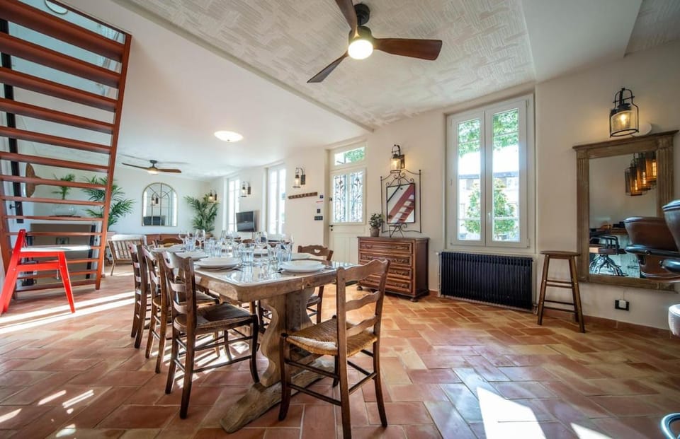 Chalon Hacienda House in Bourgogne-Franche-Comté